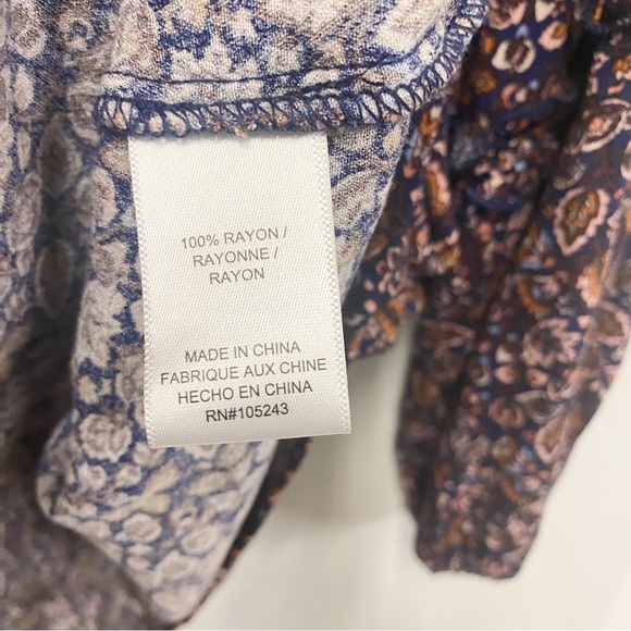 Bobeau Navy & Brown Boho Ditsy Floral V-neck Tassel Blouse - Picture 8 of 9